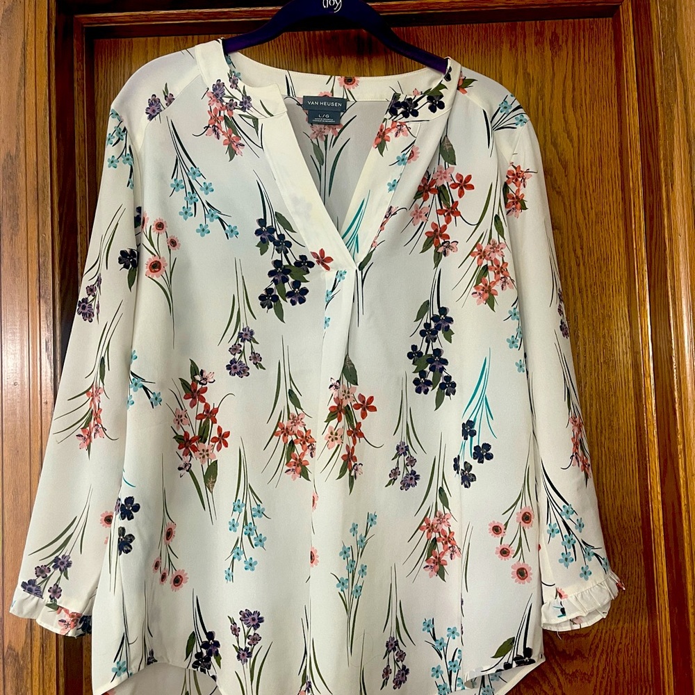 Van Heusen blouse